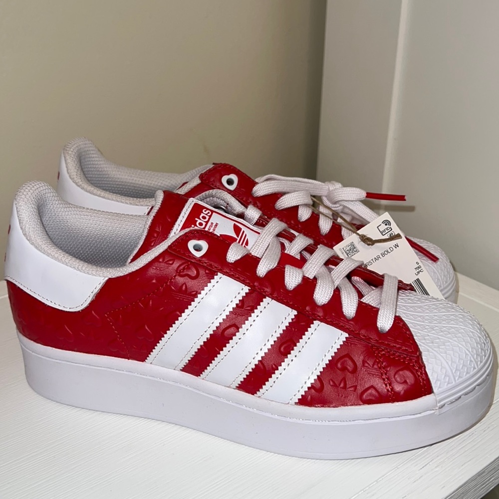 Adidas womens sneakers